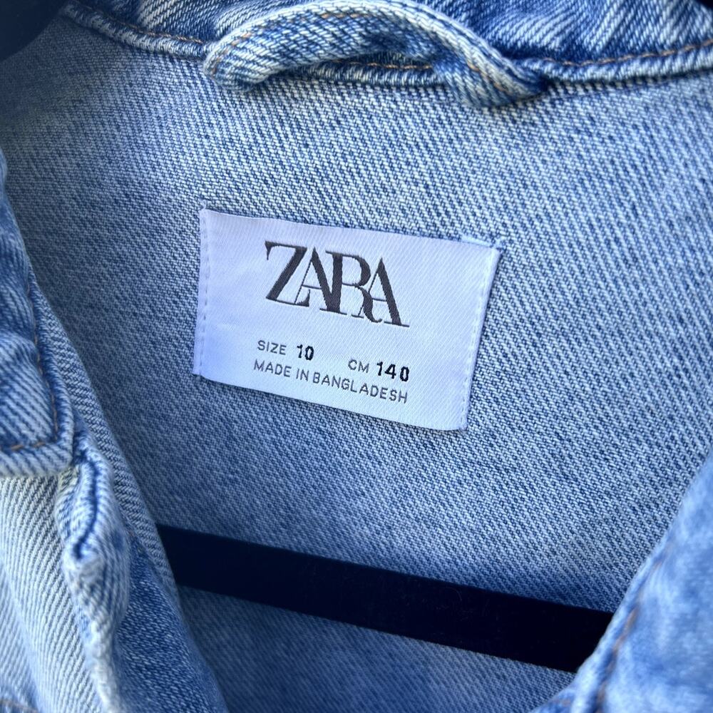 Kids Zara Denim Jacket Light Wash Distressed Button Front Size 10 - Picture 4 of 6